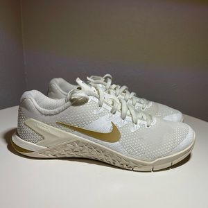 Nike Metcon 4 Champagne Gold